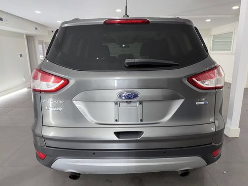 Used 2014 Ford Escape SE w/ Equipment Group 201A image 5