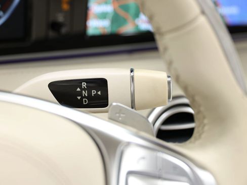 Used 2017 Mercedes-Benz S 550 Cabriolet image 24