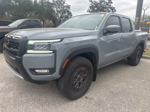 Used 2025 Nissan Frontier PRO-4X image 1