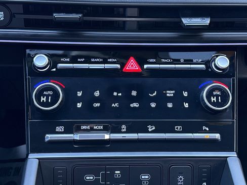 Used 2024 Hyundai Santa Fe Calligraphy image 34