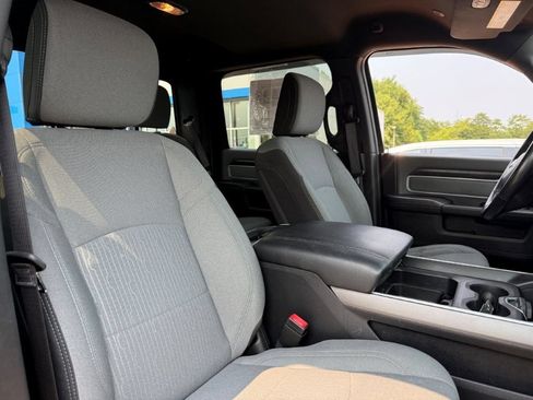 Used 2022 RAM 3500 Big Horn w/ Level A Equipment Group AWD/4WD image 26