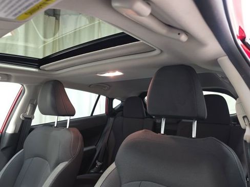 Certified 2025 Subaru Crosstrek 2.0i Premium AWD/4WD image 25
