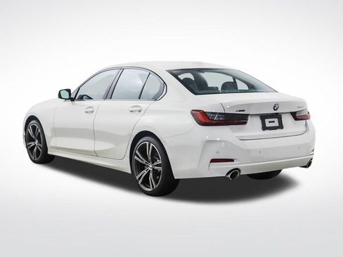 Used 2023 BMW 330i xDrive Sedan w/ Premium Package AWD/4WD image 3