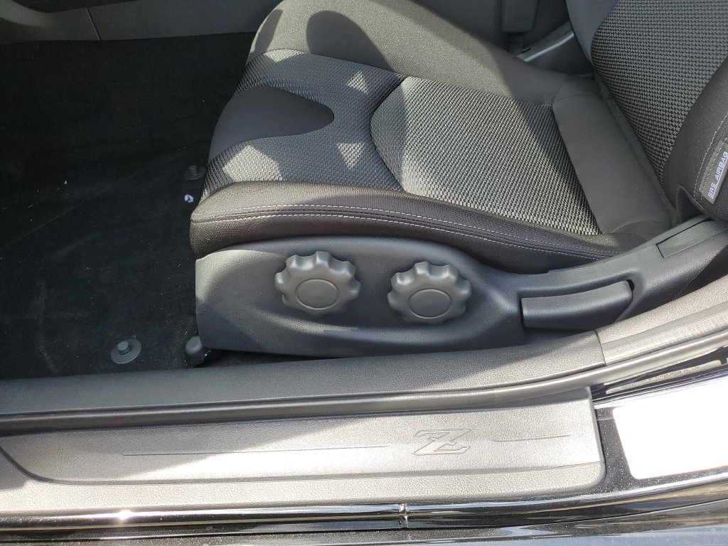 New 2026 Nissan Z Sport w/ Floor Mat Package RWD image 16