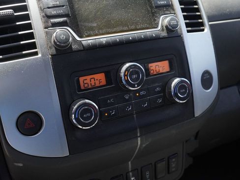 Used 2016 Nissan Frontier SV w/ SV Value Truck Package RWD image 14