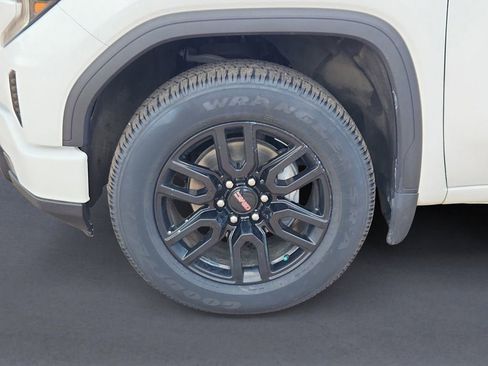 Used 2024 GMC Sierra 1500 Elevation AWD/4WD image 14