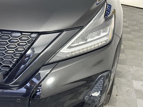 Used 2024 Nissan Murano SV w/ SV Midnight Edition Package image 9
