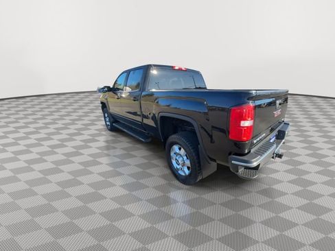 Used 2019 GMC Sierra 3500 SLE w/ SLE Preferred Package image 6