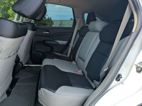 Used 2016 Honda CR-V LX image 14