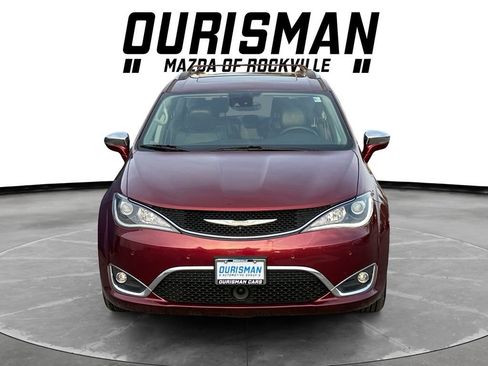 Used 2018 Chrysler Pacifica Limited w/ Advanced Safetytec Group image 8