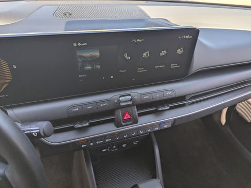 Certified 2025 Kia K4 FWD image 23