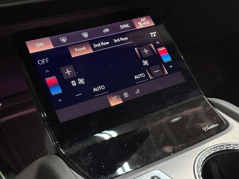 New 2026 Cadillac Vistiq Sport AWD/4WD image 34