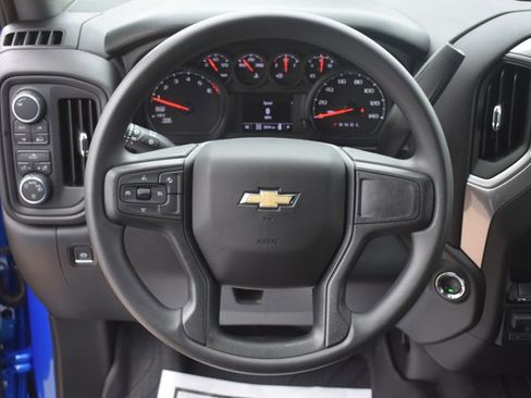 Used 2026 Chevrolet Silverado 1500 Custom AWD/4WD image 19