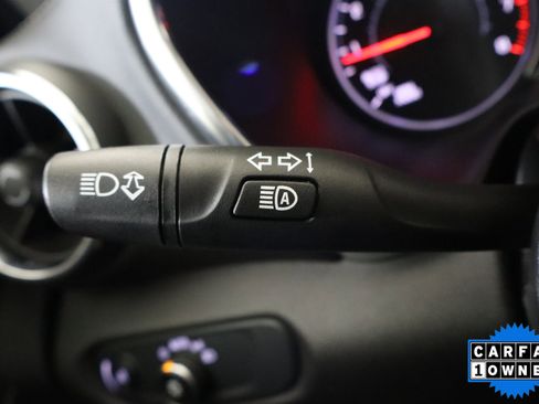 Used 2025 Chevrolet Blazer LT image 29