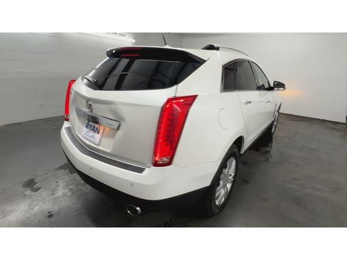 Used 2011 Cadillac SRX Luxury FWD image 8