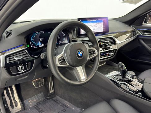 Used 2021 BMW 540i w/ M Sport Package image 14