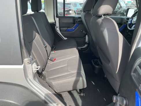 Used 2017 Jeep Wrangler Unlimited Sport w/ Connectivity Group image 23