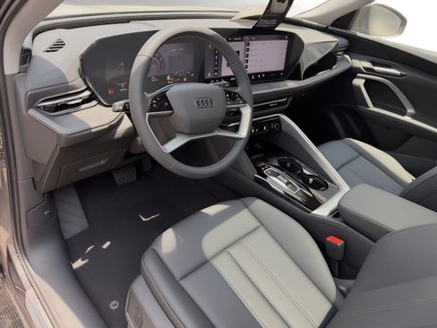 New 2026 Audi Q5 2.0T AWD/4WD image 4