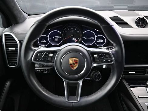 Used 2023 Porsche Cayenne GTS AWD/4WD image 14