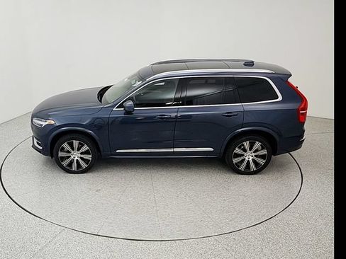 Certified 2024 Volvo XC90 T8 Plus w/ Protection Package Premier AWD/4WD image 38