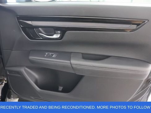 Used 2025 Honda CR-V EX-L image 29