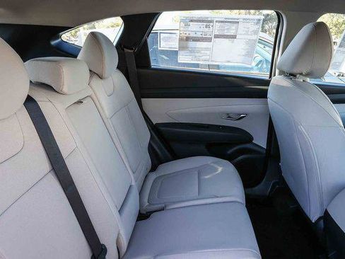 New 2026 Hyundai Tucson SE image 19