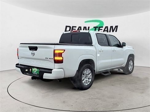 Used 2024 Nissan Frontier SV w/ SV Convenience Package image 8