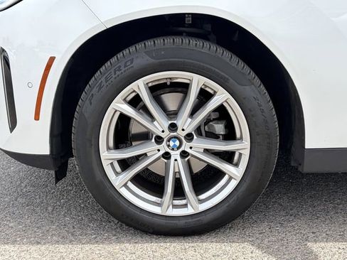 Used 2025 BMW X3 xDrive30i w/ Premium Package AWD/4WD image 10