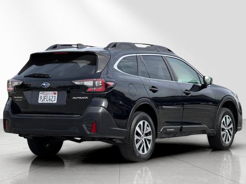 Used 2020 Subaru Outback Premium AWD/4WD image 4