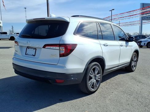 Used 2022 Honda Pilot Sport image 6