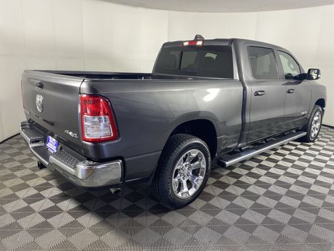 Used 2022 RAM 1500 Big Horn AWD/4WD image 6