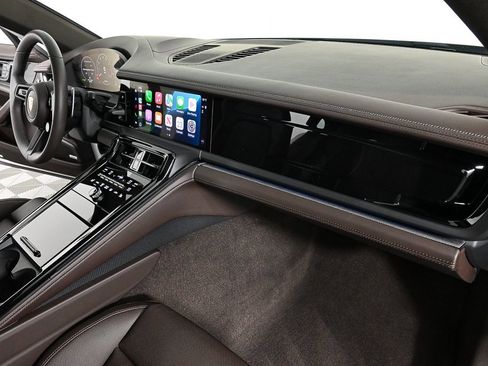 New 2026 Porsche Panamera image 25