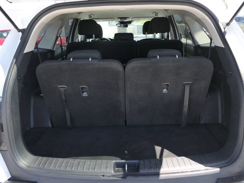 Used 2023 Kia Sorento LX FWD image 22