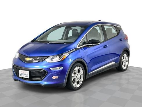 Used 2020 Chevrolet Bolt LT FWD image 1
