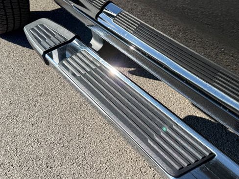 Used 2024 GMC Sierra 3500 SLT image 51