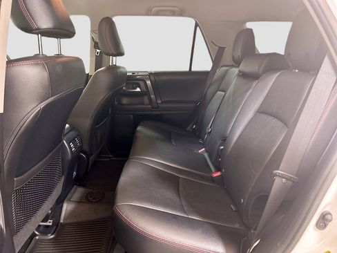 Used 2024 Toyota 4Runner TRD Off-Road Premium AWD/4WD image 22