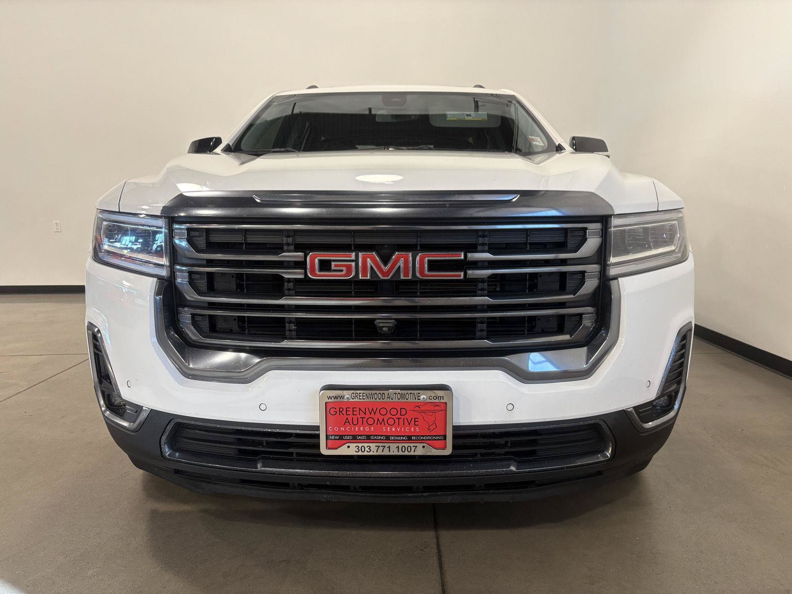 Used 2023 GMC Acadia AT4 w/ Technology Package AWD/4WD image 9