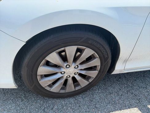 Used 2015 Honda Accord Touring image 15
