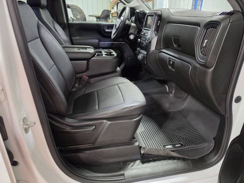 Used 2022 Chevrolet Silverado 2500 W/T AWD/4WD image 16
