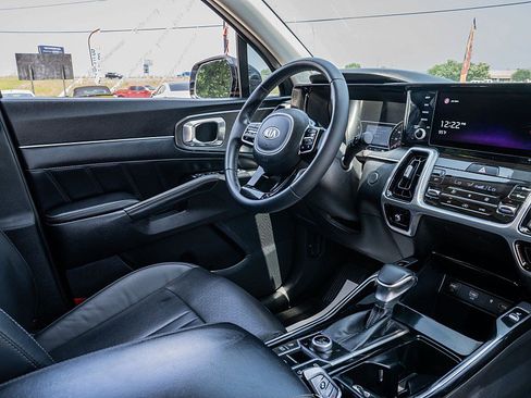Used 2021 Kia Sorento SX AWD/4WD image 20
