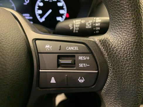 Used 2023 Honda HR-V LX image 22