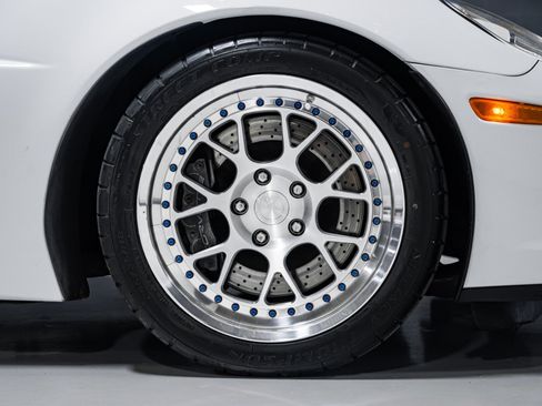 Used 2013 Chevrolet Corvette 427 w/ 1SB Preferred Equipment Group image 14