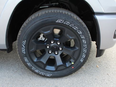 New 2026 RAM 1500 Lone Star w/ Night Edition image 5