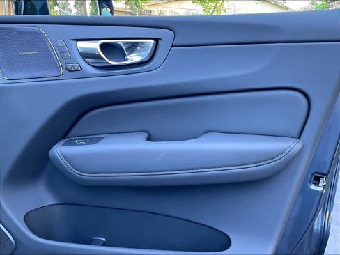 New 2026 Volvo XC60 B5 Ultra w/ Climate Package AWD/4WD image 30