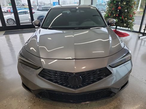 Used 2023 Acura Integra A-Spec image 2