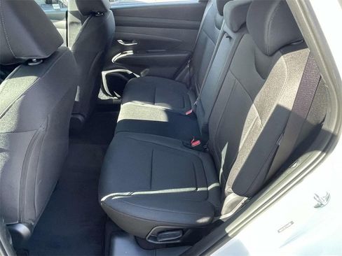 New 2026 Hyundai Tucson SE image 10
