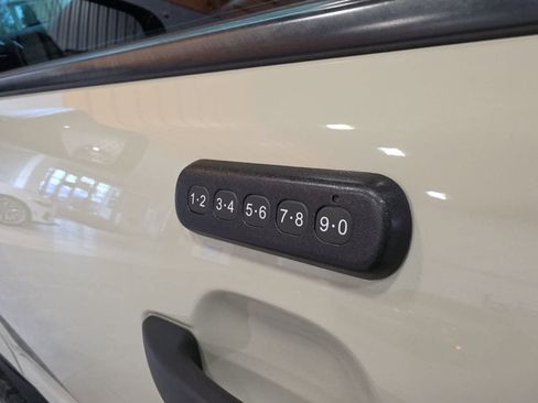 Used 2022 Ford Ranger XLT w/ Equipment Group 301A Mid AWD/4WD image 17