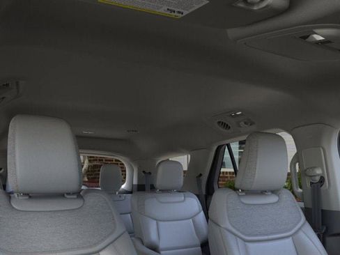 New 2026 Ford Explorer Active w/ Active Comfort Package image 45