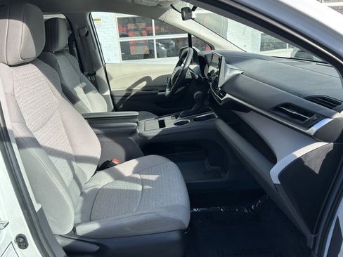 Used 2024 Toyota Sienna LE image 13