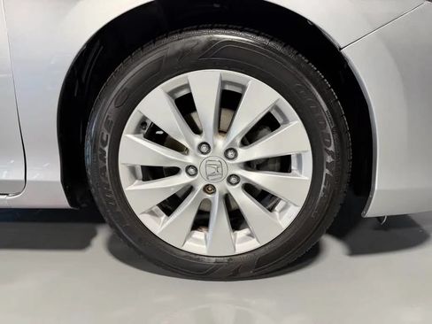 Used 2014 Honda Accord EX-L image 9